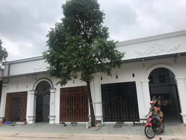 ĐỊNH CƯ SANG Ý THANH LÝ GẤP NHÀ TRỌ ĐANG KINH DOANH VÀ ĐẤT NỀN MẶT TIỀN QL13