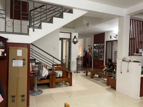 ♥ Nhà Kiệt Ô tô thông Chợ Đống Đa, 190m2, ngang 8m, 3 tầng đúc cứng, Kinh Doanh, 12.x tỷ