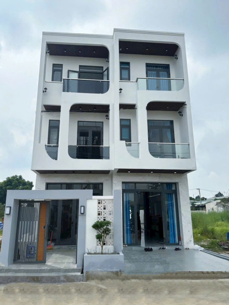 🏡 NHÀ ĐẸP XÂY MỚI – KDC LONG HÒA, RẠCH KIẾN, CẦN ĐƯỚC, LONG AN