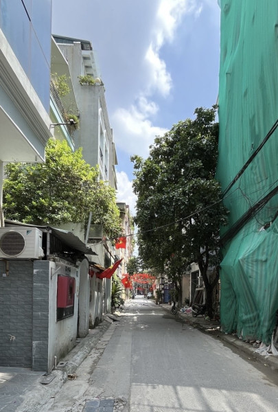 2 Ô Tô tránh Dừng Đỗ, Hoàng Đạo Thành - Thanh Xuân, 83m2, KD, Mặt tiền 4.4m, 25.6 Tỷ.