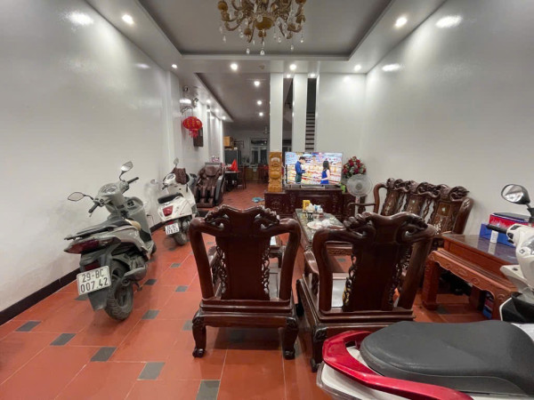Làng Việt Kiều Châu Âu 76M phân lô, vỉ hè, ô tô đỗ ngày đêm 24,5 tỷ