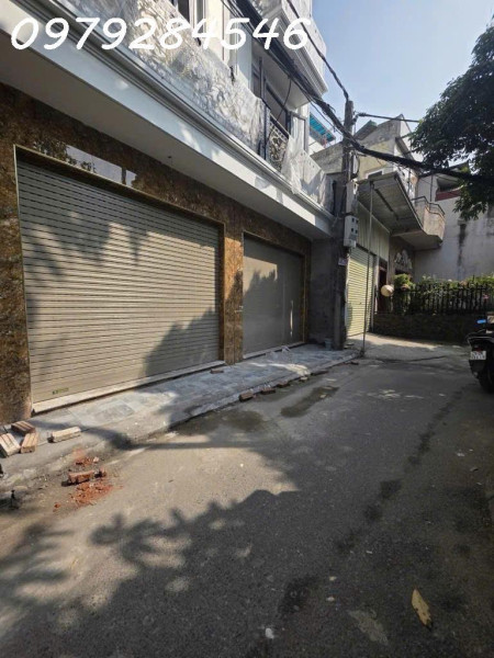 CẦN BÁN NHÀ NGỌC LÂM 6 TANG CÓ THANG MÁY,35m nhỉnh 9 tỷ.