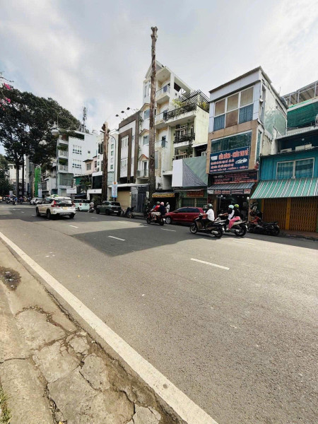 ++ CHỈ 10M RA Mặt Tiền KD Sầm Uất Gần Trần Hưng Đạo Q5- 4 Tầng (4*14.2) 12 Tỷ Nhỉnh