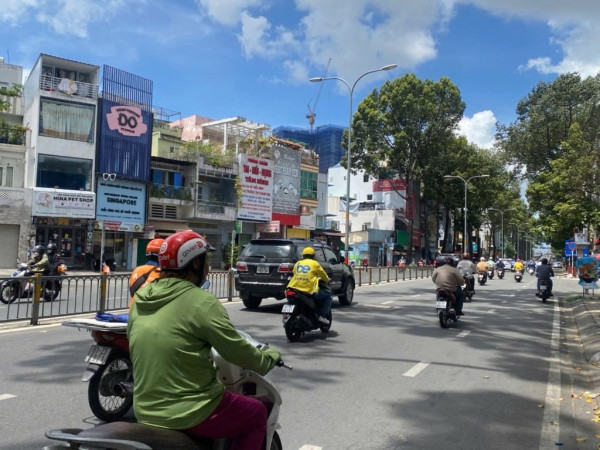 NHÀ MẶT TIỀN 4 TẦNG ĐƯỜNG 3 THÁNG 2 - QUẬN 11 - NGANG 3.2M - CHỈ hơn 5 TỶ (THƯƠNG LƯỢNG)
