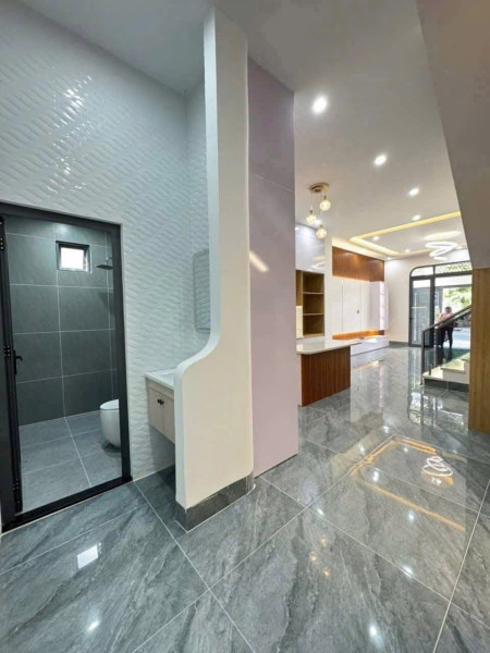 Chủ gửi bán nhà phố đẹp cuối năm chốt nhanh nhận ngay nhà đẹp