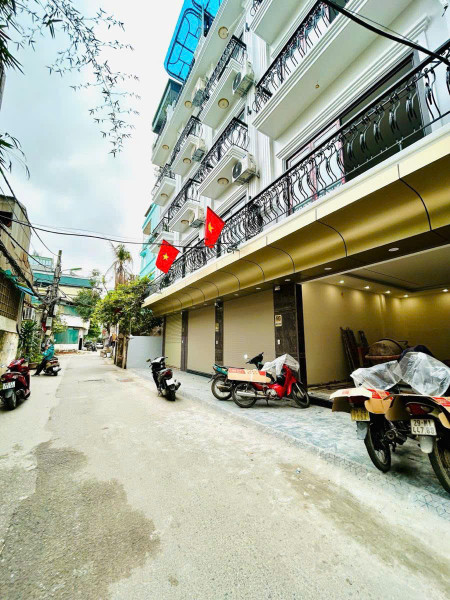 NHANH!BÁN NHÀ DÂN XÂY HỒ TÙNG MẬU,OTO TRÁNH,ĐỖ NGÀY ĐÊM,DT:55Mx5T,MT:4.5m,10.9ty