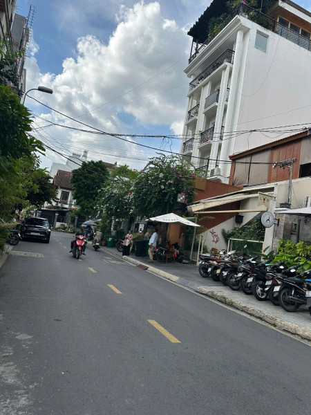 Bán đất góc 2 mặt tiền, Thái Ly, Thảo Điền, Thủ Đức(Q2 cũ), 187m2, SHR, 51.9 tỷ