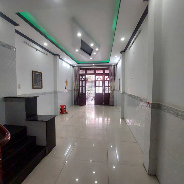nhà đẹp quận 12  - Vị Trí: Gần Đông Hưng Thuận (nhĩnh 6tỷ)