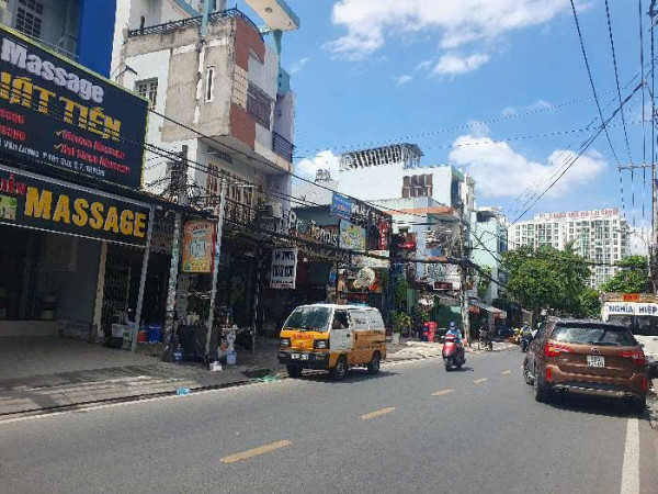 Quận 7. Bán Toà CHDV Đường Lê Văn Lương, Ngay Lotter Mart. 7 Tầng, 35 Phòng Cao Cấp, 88 Tỷ