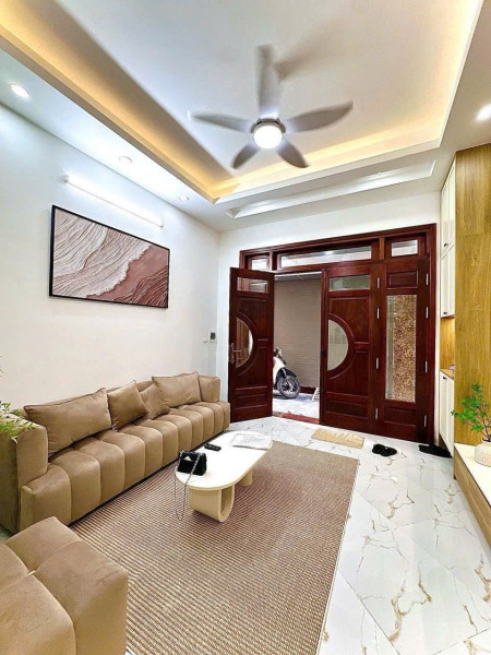 🔥 NHÀ ĐẸP TRUNG TÂM THẠCH BÀN 42M2 – THANG MÁY – GARA Ô TÔ – GẦN HỒ ĐIỀU HOÀ 🔥