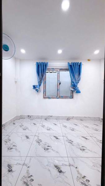 NHÀ MỚI 100% TÔN ĐẢN QUẬN 4 – 3 TẦNG – 2PN 2WC – 1.6 TỶ