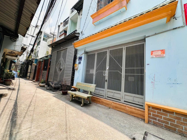 Giá tốt trong khu vực Gò Vấp - Diện tích lớn - Nhà đẹp full nội thất