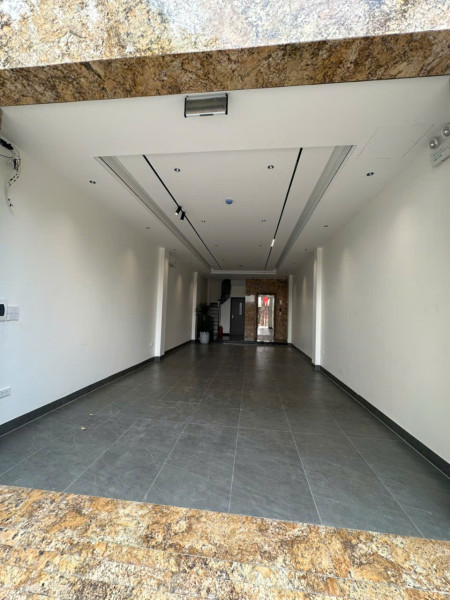 TOÀ NHÀ ĐẸP NHẤT TẠI X2B, LÔ GÓC ,VIEW HỒ, Ô TÔ CHÁNH, THANG MAY, KINH DOANH TỐT, 80M2, GIÁ nhỉnh