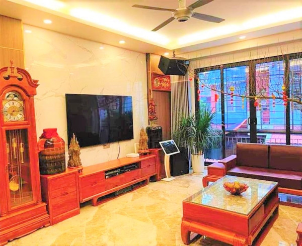 Bán nhà riêng phố Nguyên Hồng, Ba Đình, ngõ thông, 35m2 5 tầng thang máy, 10.5 tỷ