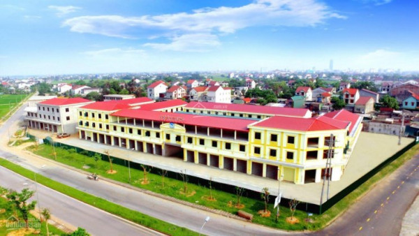 Kiot chợ Bình Hương, P. Thạch Trung, 18m2, MT 4.0m, 320 triệu Hà Tĩnh