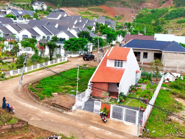 Bán Biệt Thự  265m² Thổ Cư 208m² – Phong Cách Châu Âu, Không Gian Sống Đẳng Cấp Ven Đà Lạt