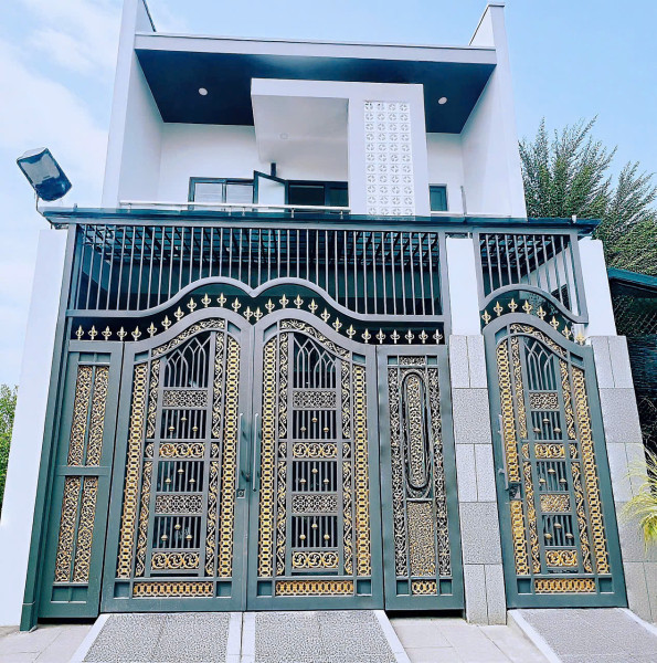 Nhà phố 2 tầng, hàng xóm Vạn Phúc - 55m2 – Nhỉnh 6 tỷ - Đường 6m – Ôtô dậu trước nhà