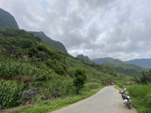 ĐẤT ĐẸP LÀM NHÀ HÀNG, KHÁCH SẠN, KHU DU LỊCH TẠI HÀ GIANG – 3800M2 - 2.8 TỶ. LH:0985836678.