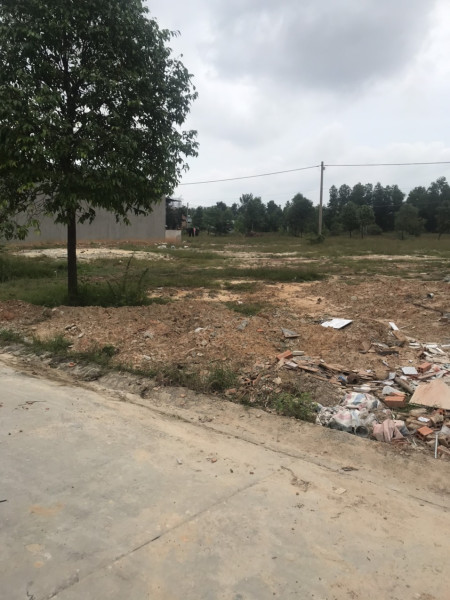 CHỦ NGỘP BÁN RẺ LÔ ĐẤT 250M2 NGAY TRƯỜNG HỌC - CHỢ VÀ KCN GIÁ CHỈ 340TR