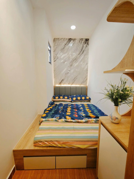 NHÀ 2 TẦNG - MẶT TIỀN - PHAN ĐĂNG LƯU - CHỈ HƠN 4 TỶ