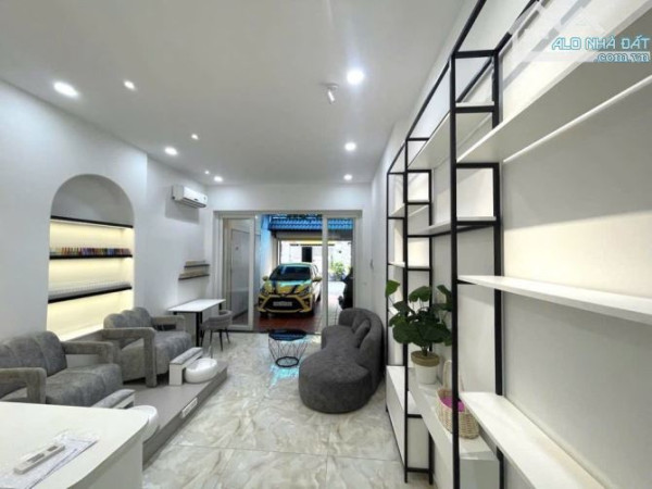 NHÀ ĐẸP 4 TẦNG-KHU PHÂN LÔ-CÁCH MẶT TIỀN PHẠM VĂN CHIÊU 50M SÁT QUANG TRUNG-ĐƯỜNG NHỰA 8M THÔNG