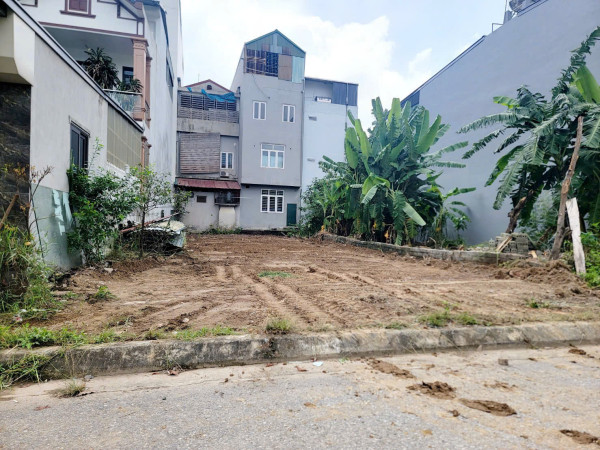 BÁN ĐẤT TẠI KHU TĐC BẮC PHÚ CÁT, HÒA LẠC, HÀ NỘI. DT 200M2 - SHR - 15,5 TỶ. LH:0904684777
