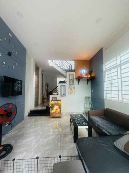 Bán nhà 100m2, cấp 4, Lê Văn Việt, Phường Tăng Nhơn Phú B, Q9. Thủ Đức, TP HCM.  Giá 4.58 tỷ.