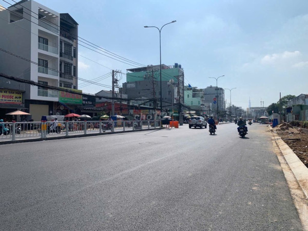 Bán đất mặt tiền 20x50m giá 18 tỷ Đường Hà Duy Phiên