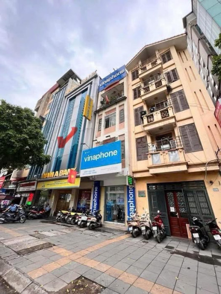 CHÍNH CHỦ CHO THUÊ NHÀ MẶT PHỐ SỐ 140 TRUNG KÍNH, CẦU GIẤY, HÀ NỘI. 4 TẦNG, THANG MÁY.PCCC ĐẦY ĐỦ