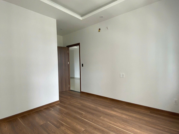73m2 - Giá 4.2 tỷ bao thuế phí - Căn góc 2PN2WC, Q7 Riverside Complex