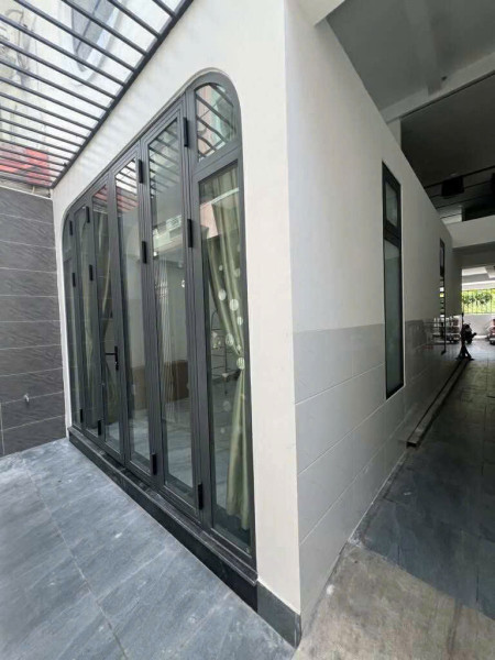 Bán CHDV tại Bùi Văn Ba - Thu nhập hiện tại 800r/năm