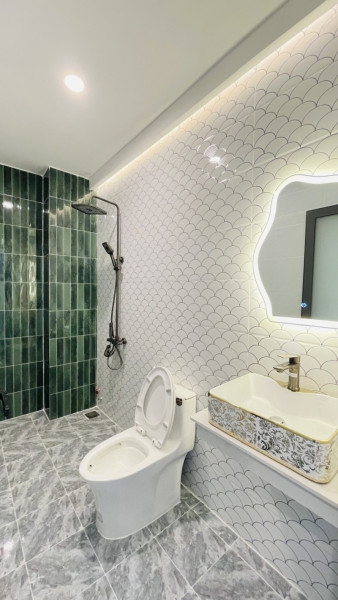Vị trí vàng! Nhà 2 lầu Tân Phú 58m2 hẻm Tân Kỳ Tân Quý, sổ hồng giá 5.8 tỷ.